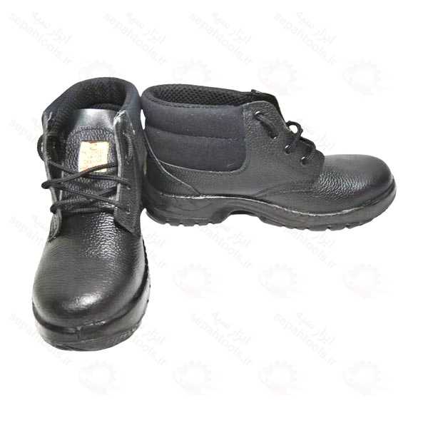 پوتین ایمنی چرمی برند نگهبان